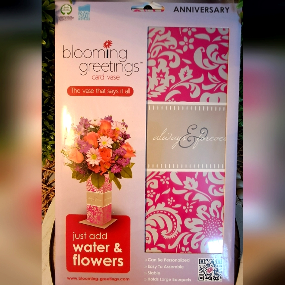 NIB 🌸Flower Card Vase | Greeting Card & Flower Vase Combo | Always & Forever ❤️